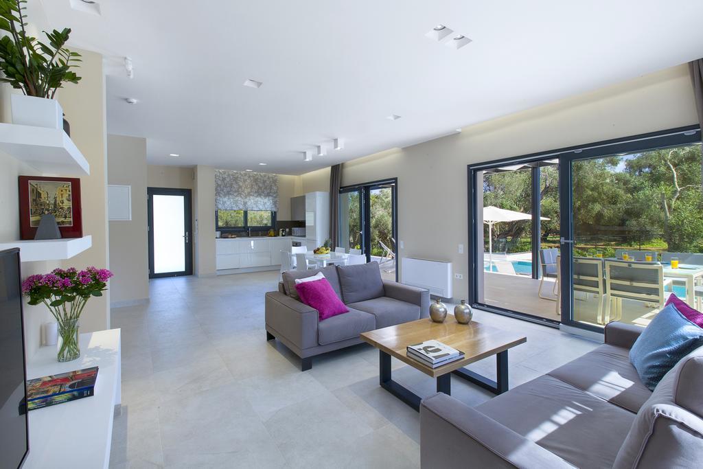 Almyra Villas Halikounas Exterior photo