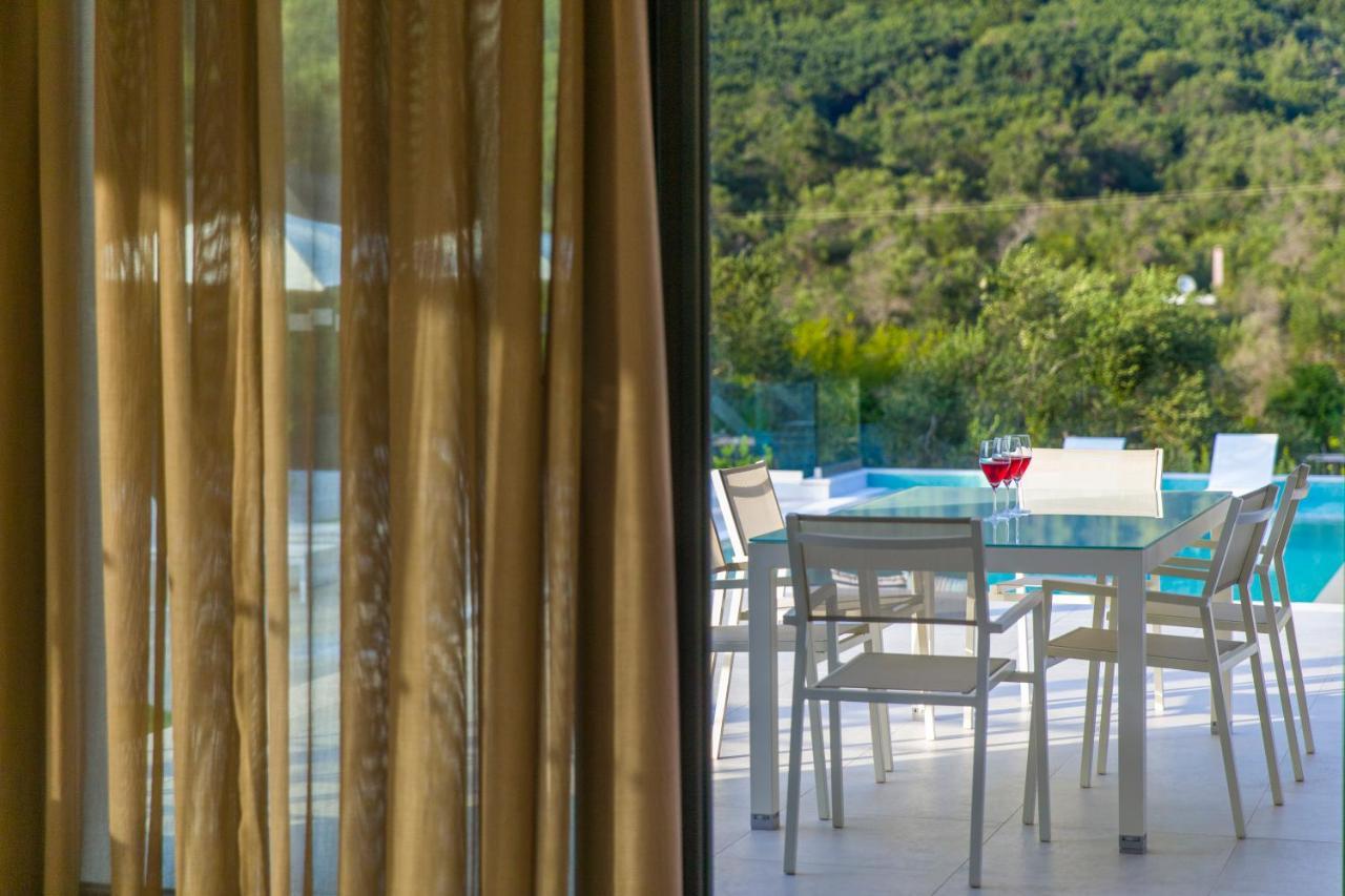 Almyra Villas Halikounas Exterior photo